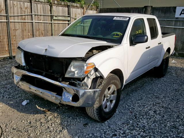 1N6AD0ER6AC429673 - 2010 NISSAN FRONTIER C WHITE photo 2