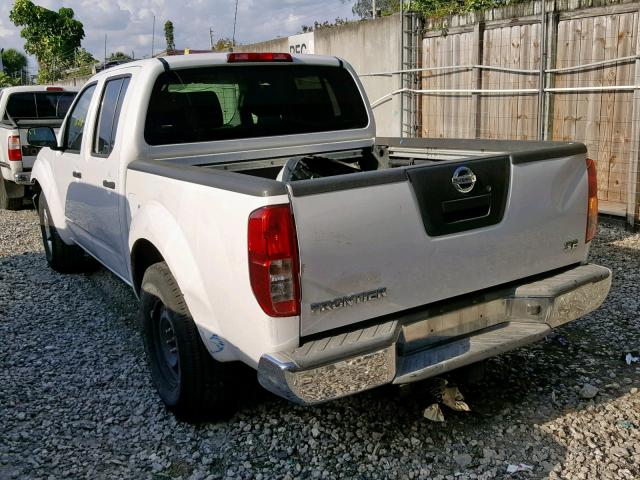 1N6AD0ER6AC429673 - 2010 NISSAN FRONTIER C WHITE photo 3