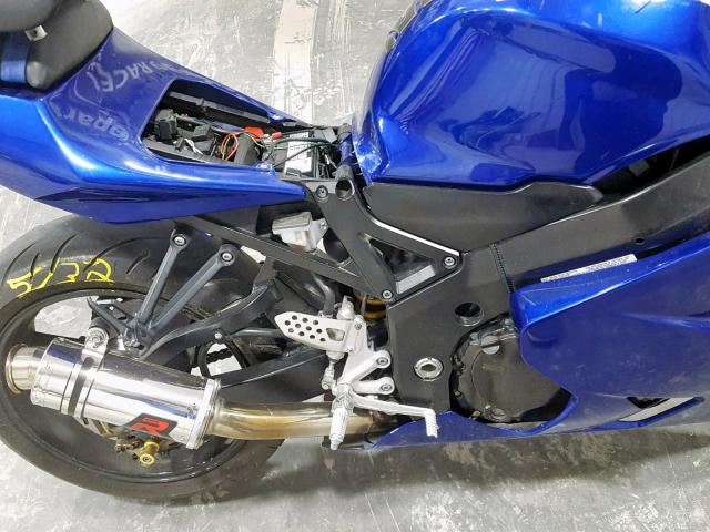 JS1GN7CA452113954 - 2005 SUZUKI GSX-R600 K BLUE photo 7