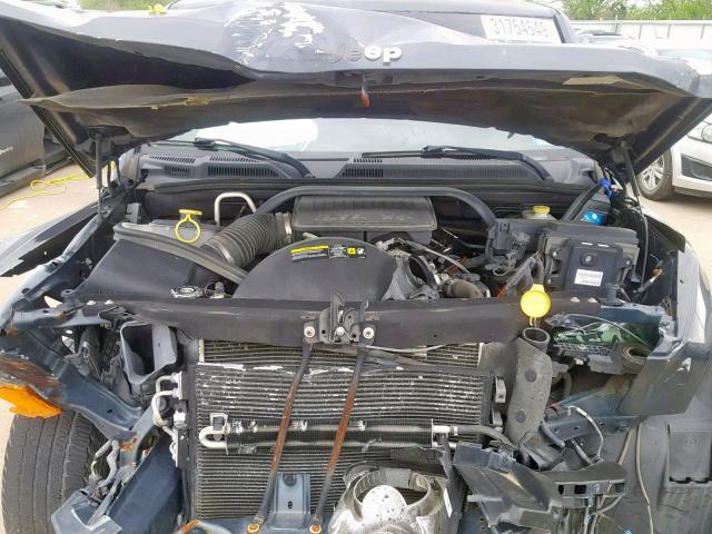 1J8HH48K27C505905 - 2007 JEEP COMMANDER CHARCOAL photo 7