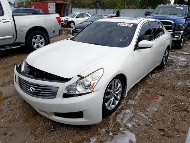 JNKCV61E49M307123 - 2009 INFINITI G37 BASE  photo 2