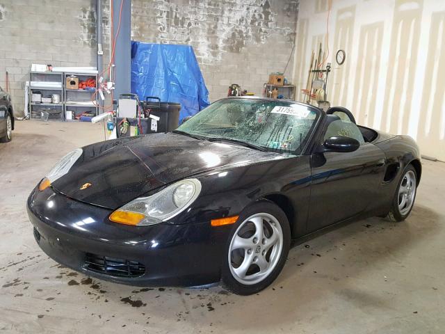 WP0CA298XXU621635 - 1999 PORSCHE BOXSTER BLACK photo 2