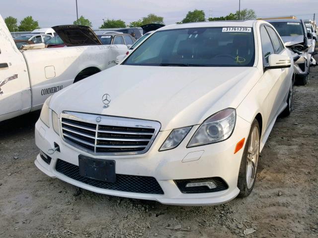 WDDHF5GB5BA473207 - 2011 MERCEDES-BENZ E 350 WHITE photo 2