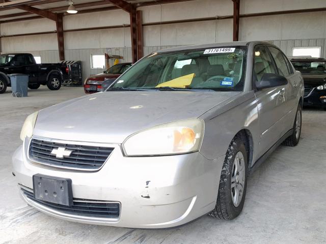 1G1ZS57F87F257920 - 2007 CHEVROLET MALIBU LS SILVER photo 2