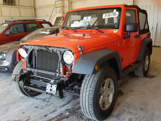 1C4AJWAG9DL579879 - 2013 JEEP WRANGLER S RED photo 2