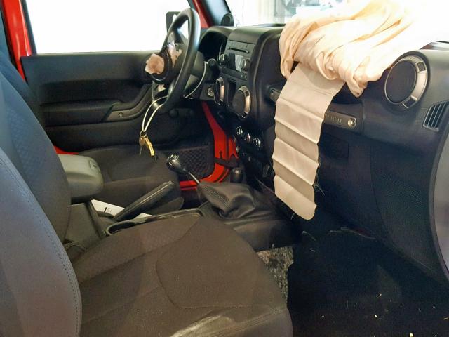 1C4AJWAG9DL579879 - 2013 JEEP WRANGLER S RED photo 5