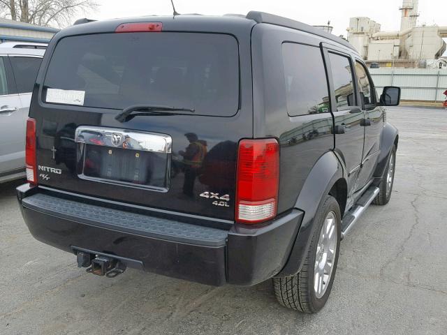 1D8GU58607W683769 - 2007 DODGE NITRO R/T BLACK photo 4