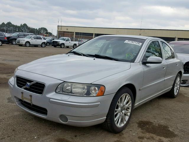 YV1RS547462528153 - 2006 VOLVO S60 T5 SILVER photo 2