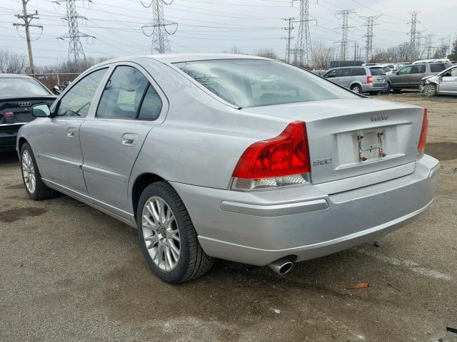 YV1RS547462528153 - 2006 VOLVO S60 T5 SILVER photo 3