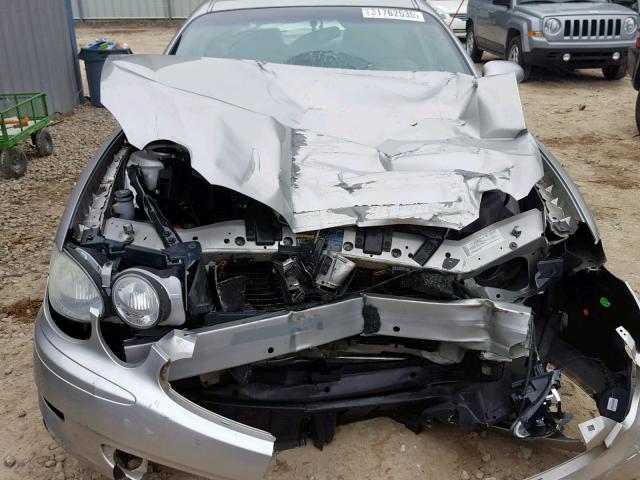 2G4WD582571186839 - 2007 BUICK LACROSSE C SILVER photo 7