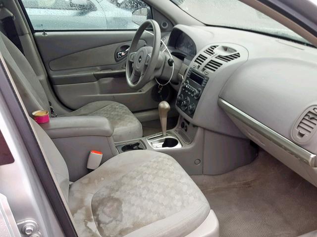 1G1ZT62864F212093 - 2004 CHEVROLET MALIBU MAX SILVER photo 5