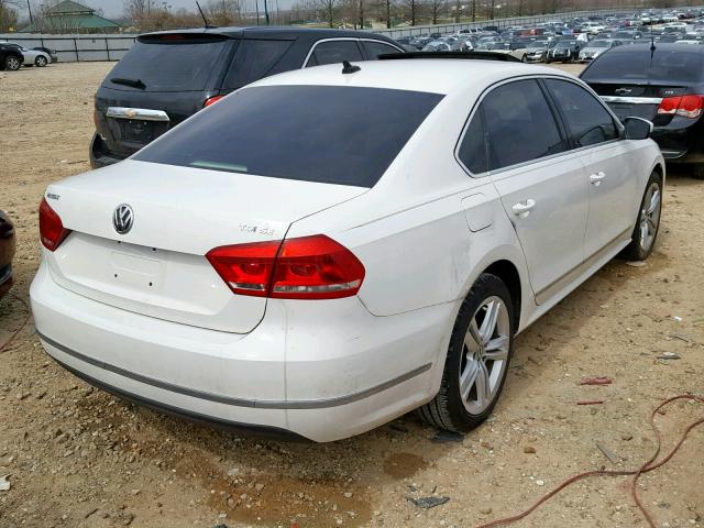 1VWBN7A30DC026207 - 2013 VOLKSWAGEN PASSAT SE WHITE photo 4