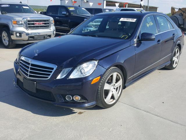 WDDHF5GBXAA102381 - 2010 MERCEDES-BENZ E 350 BLUE photo 2