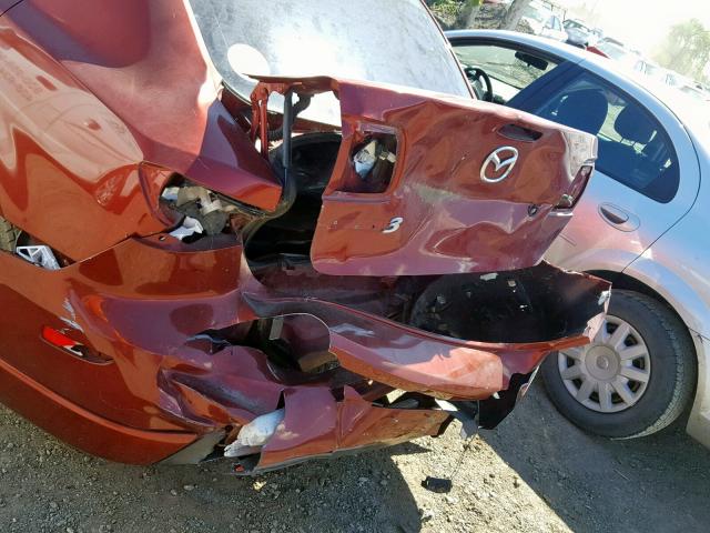 JM1BK324961490526 - 2006 MAZDA 3 S RED photo 9