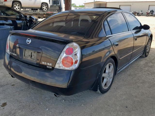 1N4BL11D24C130766 - 2004 NISSAN ALTIMA SE BLACK photo 4