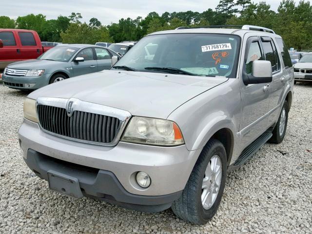 5LMEU68H14ZJ40379 - 2004 LINCOLN AVIATOR 银色 照片 2