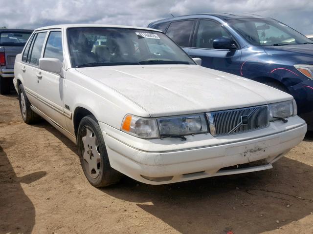 YV1KS9604T1087022 - 1996 VOLVO 960 WHITE photo 1