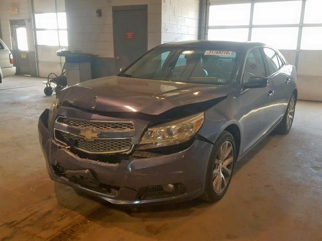 1G11H5SA8DF286742 - 2013 CHEVROLET MALIBU LTZ ლურჯი ფოტო 2