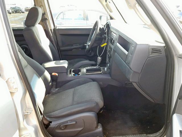 1J8HG48K08C173225 - 2008 JEEP COMMANDER ვერცხლისფერი ფოტო 5