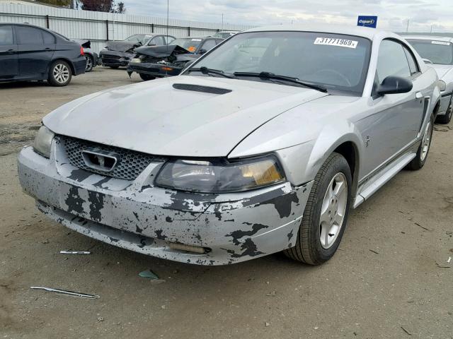 1FAFP40431F118449 - 2001 FORD MUSTANG SILVER photo 2