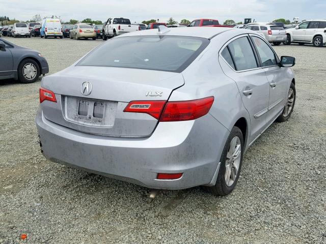 19VDE1F35DE007249 - 2013 ACURA ILX 20 GRAY photo 4