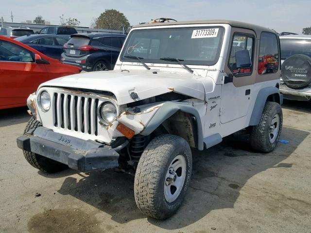 1J4FY19S3XP496369 - 1999 JEEP WRANGLER / WHITE photo 2