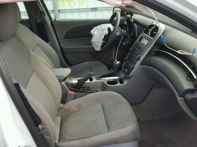 1G11B5SL0FF298552 - 2015 CHEVROLET MALIBU LS WHITE photo 5