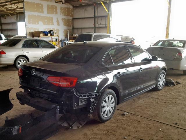 3VW1K7AJ1FM279556 - 2015 VOLKSWAGEN JETTA BASE BLACK photo 4