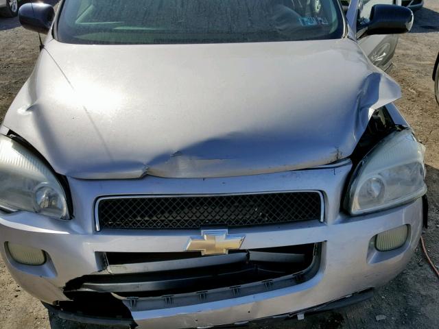 1GNDV33LX5D185966 - 2005 CHEVROLET UPLANDER L 银色 照片 7