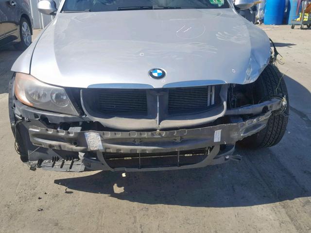 WBAVC57568NK77940 - 2008 BMW 328 I SULE SILVER photo 9