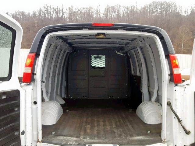 1GCSGAFX5E1157829 - 2014 CHEVROLET EXPRESS G1 WHITE photo 9