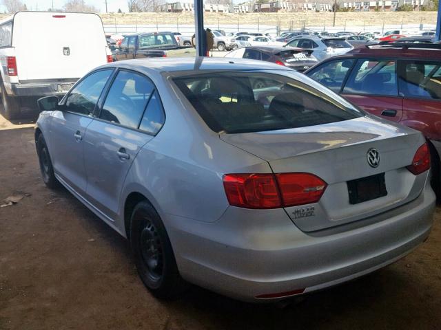 3VW2K7AJ0CM458655 - 2012 VOLKSWAGEN JETTA BASE SILVER photo 3