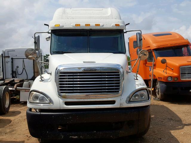 1FUJA6CV55LV27302 - 2005 FREIGHTLINER CONVENTION WHITE photo 9