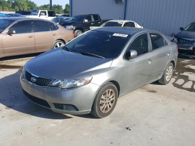 KNAFU4A25B5356808 - 2011 KIA FORTE EX GRAY photo 2