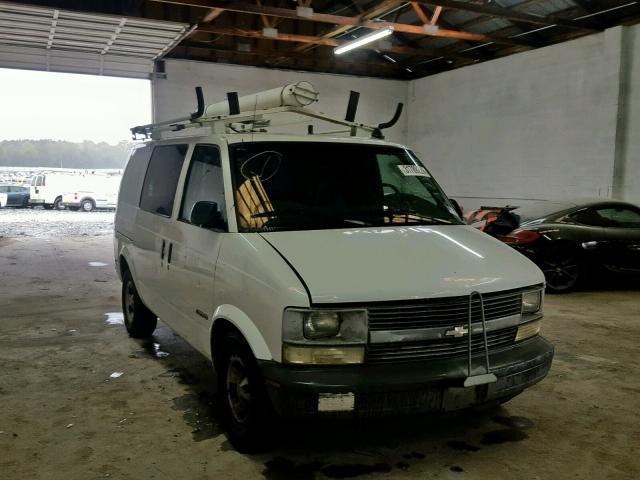 1GCDM19W81B141830 - 2001 CHEVROLET ASTRO WHITE photo 1