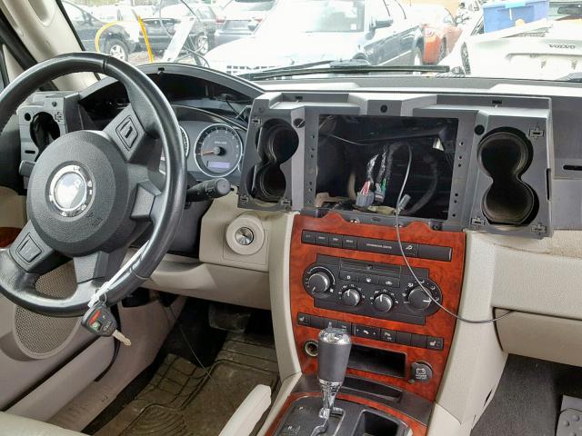 1J8HG58N46C319171 - 2006 JEEP COMMANDER GREEN photo 9