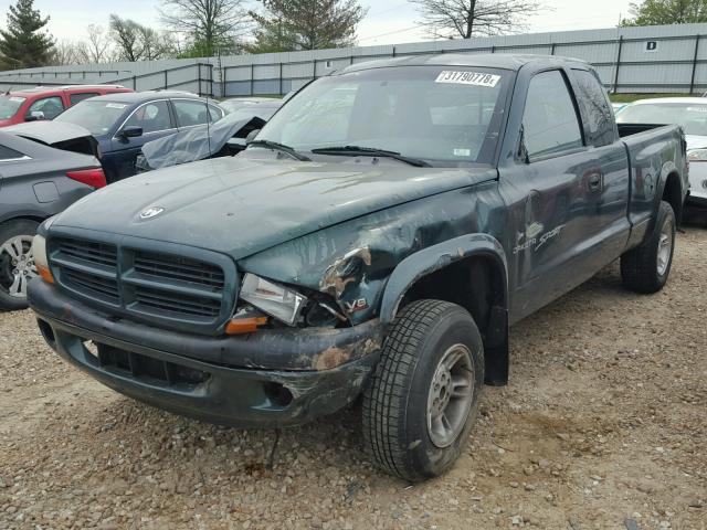 1B7GG22N7YS715095 - 2000 DODGE DAKOTA GREEN photo 2