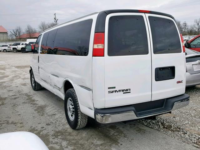 1GJZ7ZFG4B1162439 - 2011 GMC SAVANA G35 WHITE photo 3