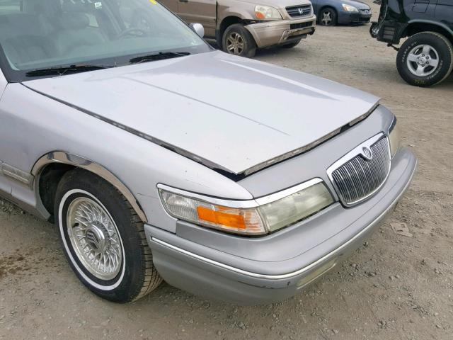 2MELM75W7TX649337 - 1996 MERCURY GRAND MARQ SILVER photo 9