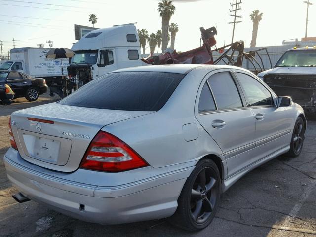 WDBRF40J85A676590 - 2005 MERCEDES-BENZ C 230K SPO SILVER photo 4