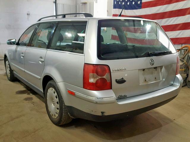 WVWND63BX4E015088 - 2004 VOLKSWAGEN PASSAT GL SILVER photo 3