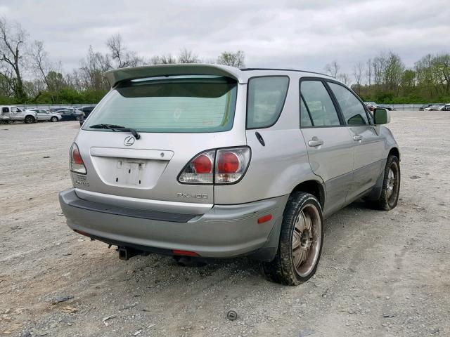 JTJHF10U610168282 - 2001 LEXUS RX 300 SILVER photo 4