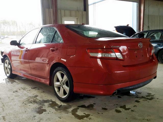 4T1BF3EK6BU675846 - 2011 TOYOTA CAMRY BASE RED photo 3