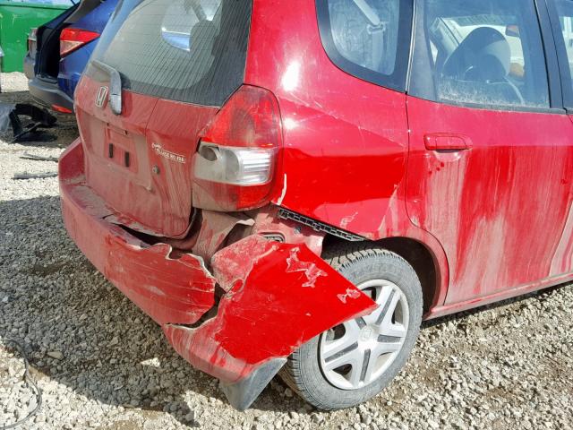 JHMGD384X8S803778 - 2008 HONDA FIT RED photo 9