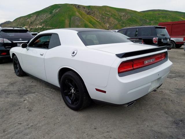 2C3CDYAG0EH313102 - 2014 DODGE CHALLENGER SXT  photo 3