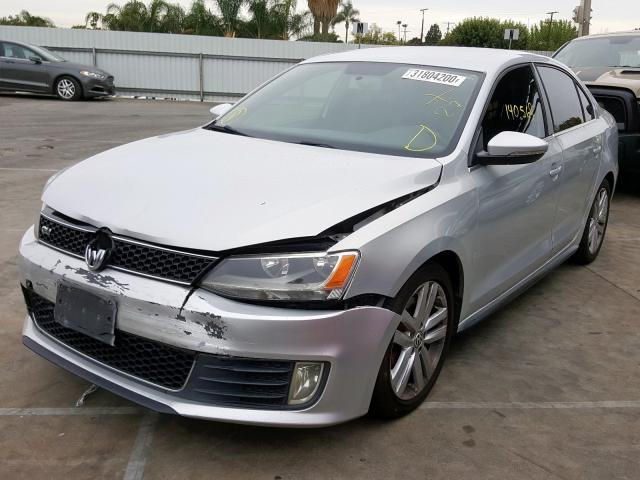 3VW4A7AJ0CM123245 - 2012 VOLKSWAGEN JETTA GLI  photo 2