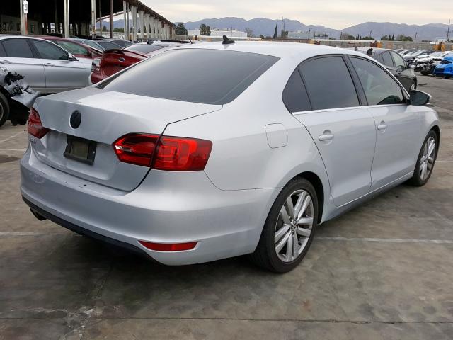 3VW4A7AJ0CM123245 - 2012 VOLKSWAGEN JETTA GLI  photo 4