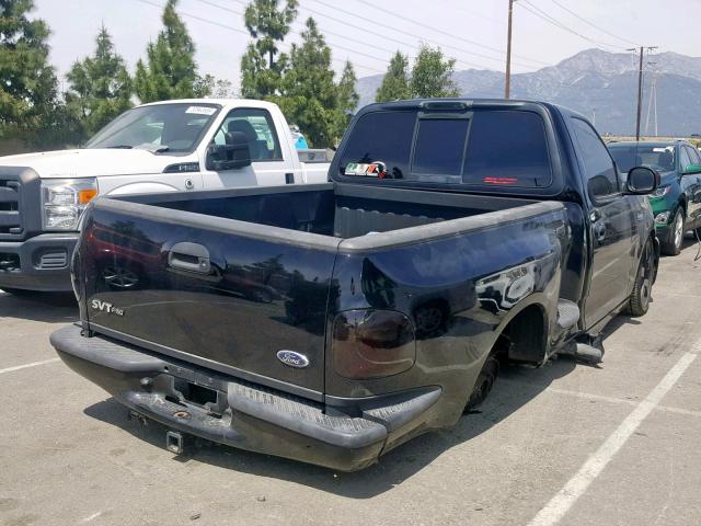 2FTRF073X3CA82693 - 2003 FORD F150 SVT L BLACK photo 4