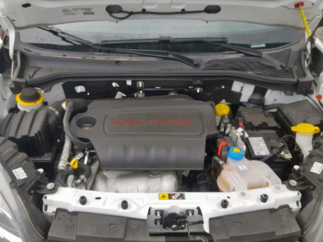 ZFBERFAB3J6J92059 - 2018 RAM PROMASTER 白色 照片 7