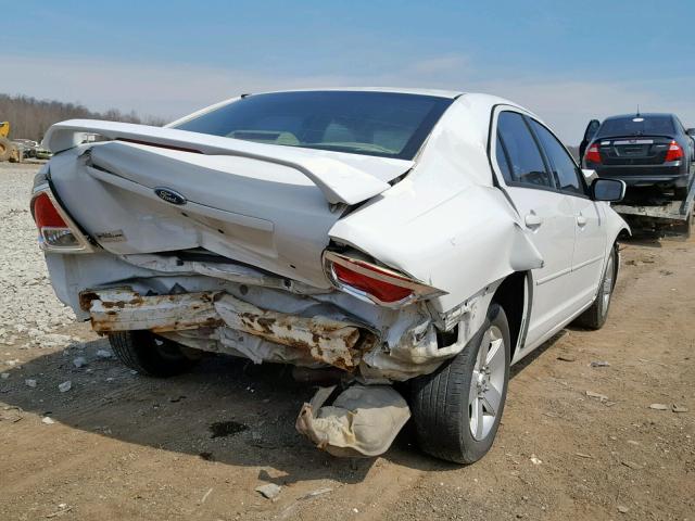 3FAHP06Z47R129914 - 2007 FORD FUSION S WHITE photo 4